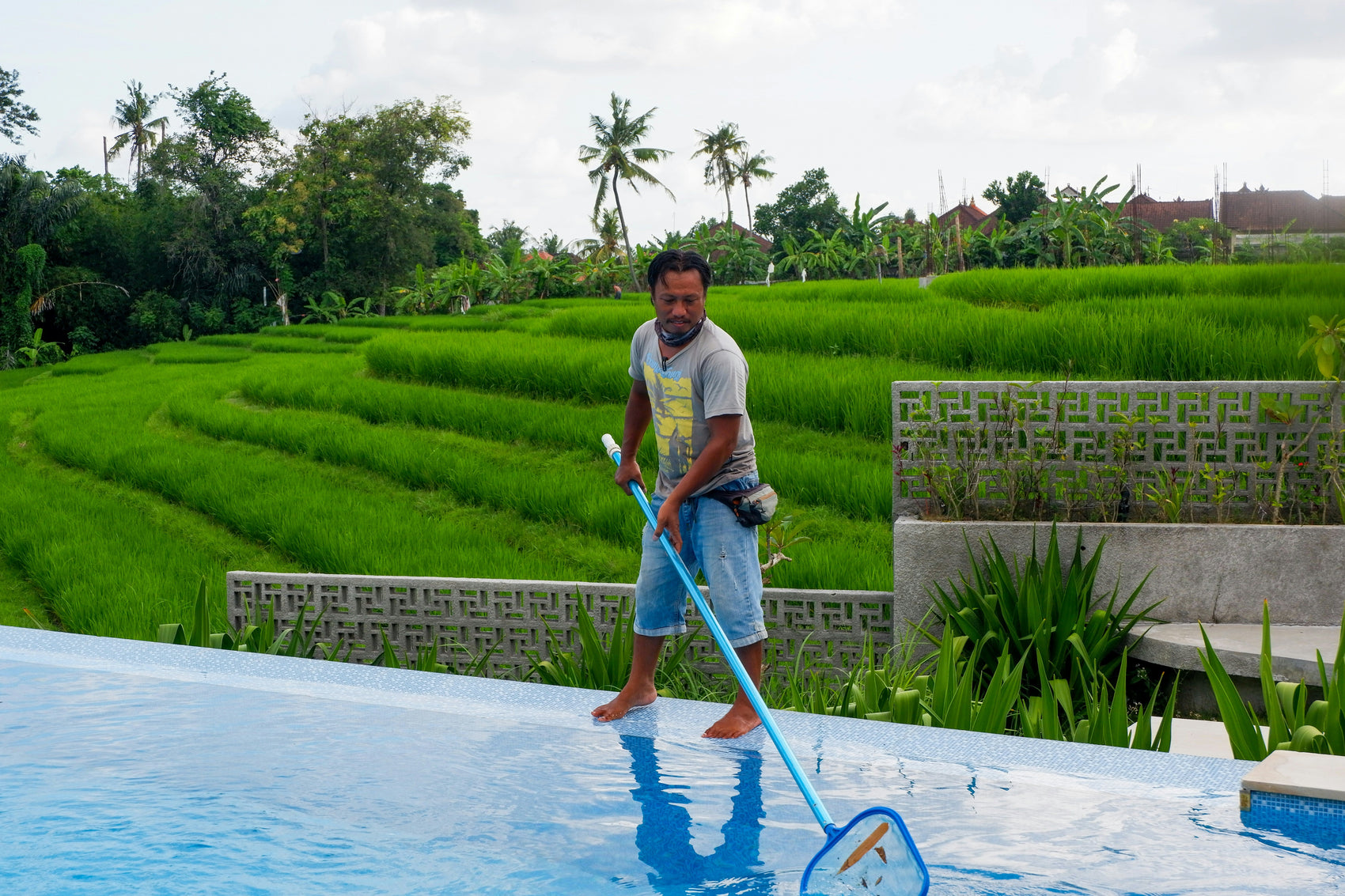 Developing A Strong Pool Cleaning Business Plan